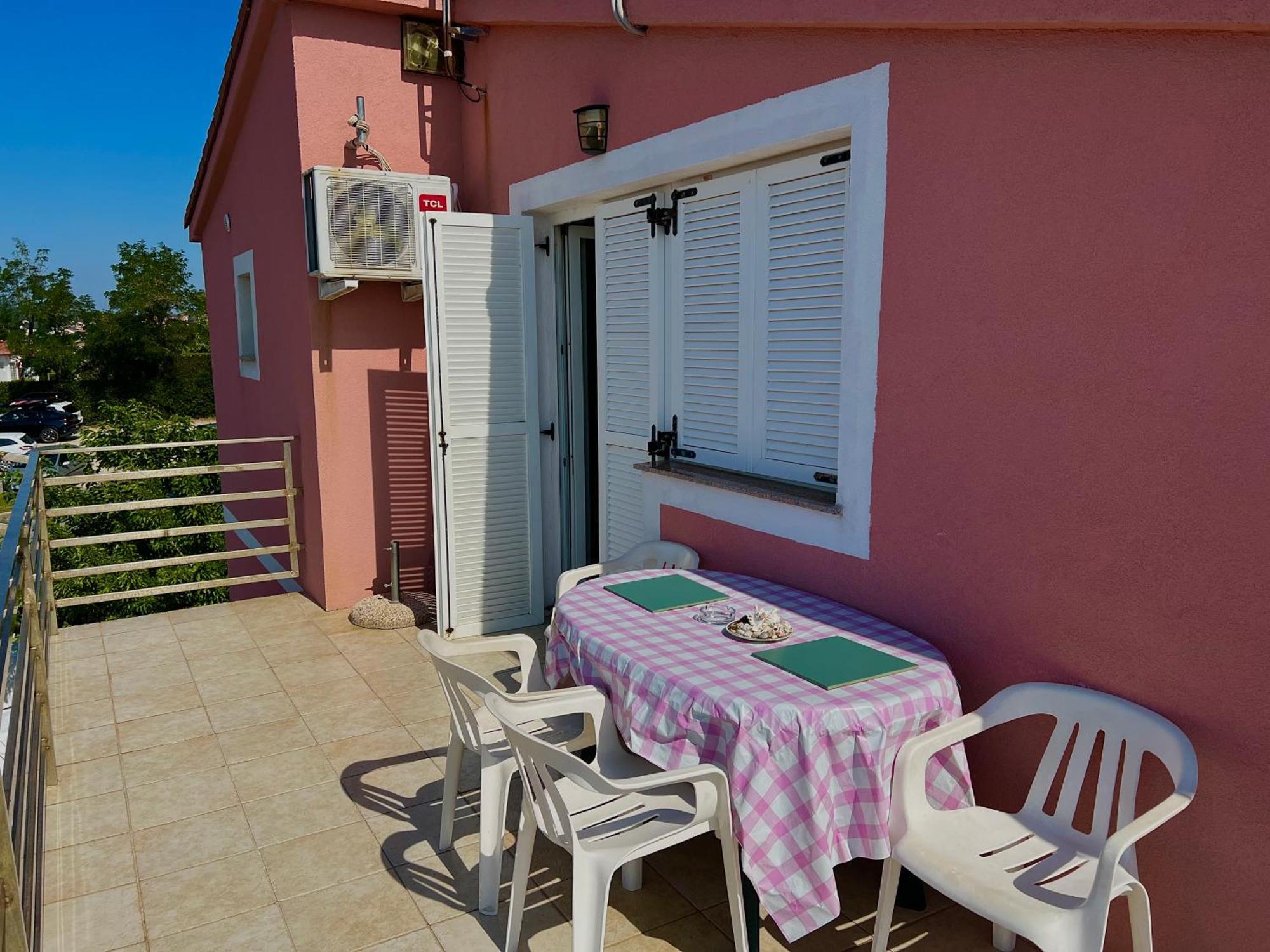 Apartments Aleksandra Раб Екстериор снимка